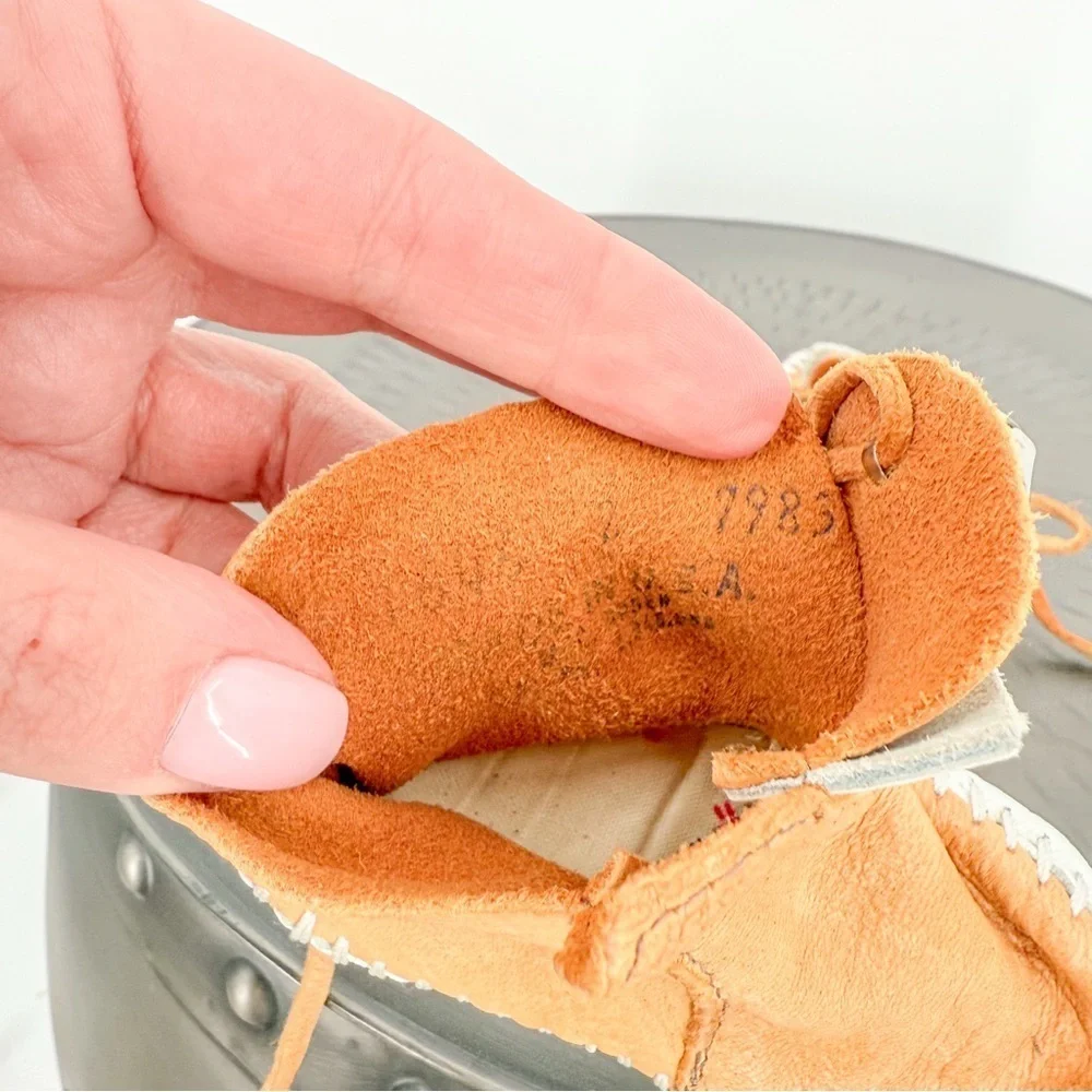 Vintage Minnetonka Papooshu Children's Moccasins